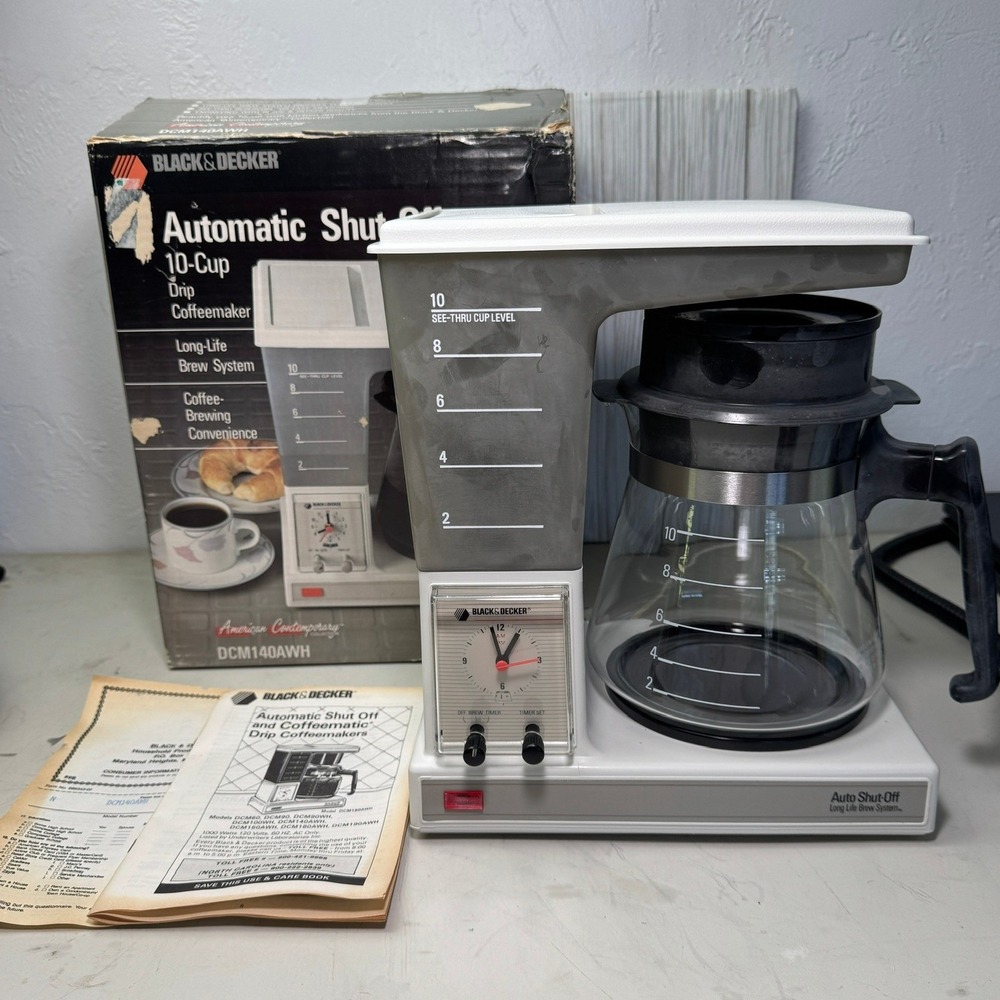 Retro 80's Black & Decker 10 Cup Drip Coffeemaker DCM140AWH White Gray Retro